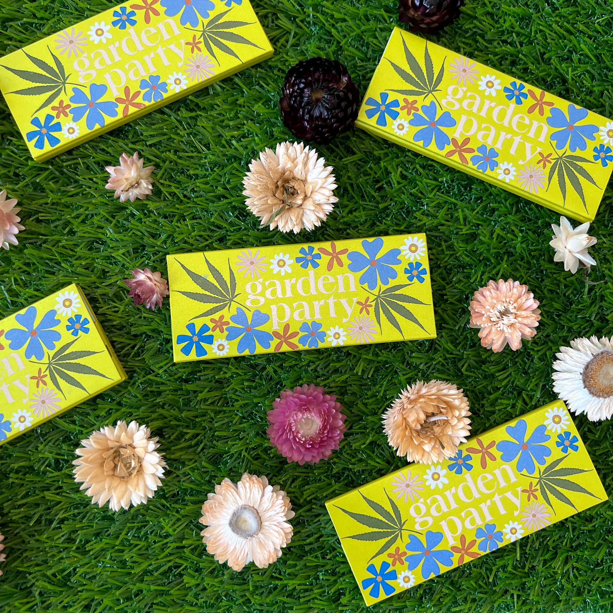 Garden Party x Z's Rolling Papers