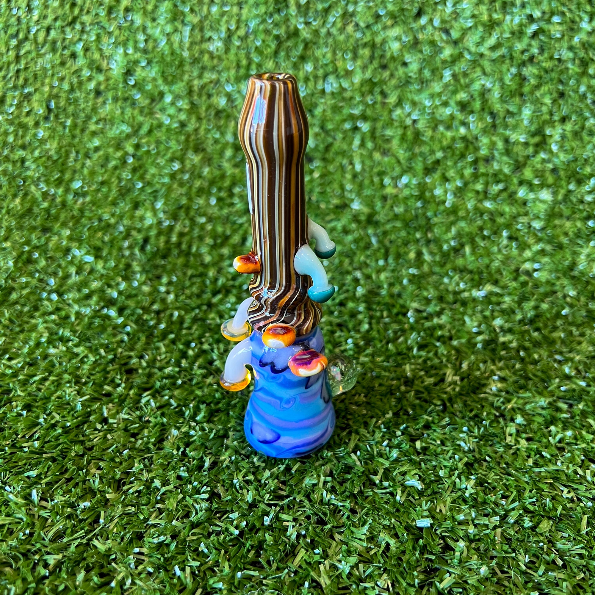 Medium Shrooms & Clouds Chillum