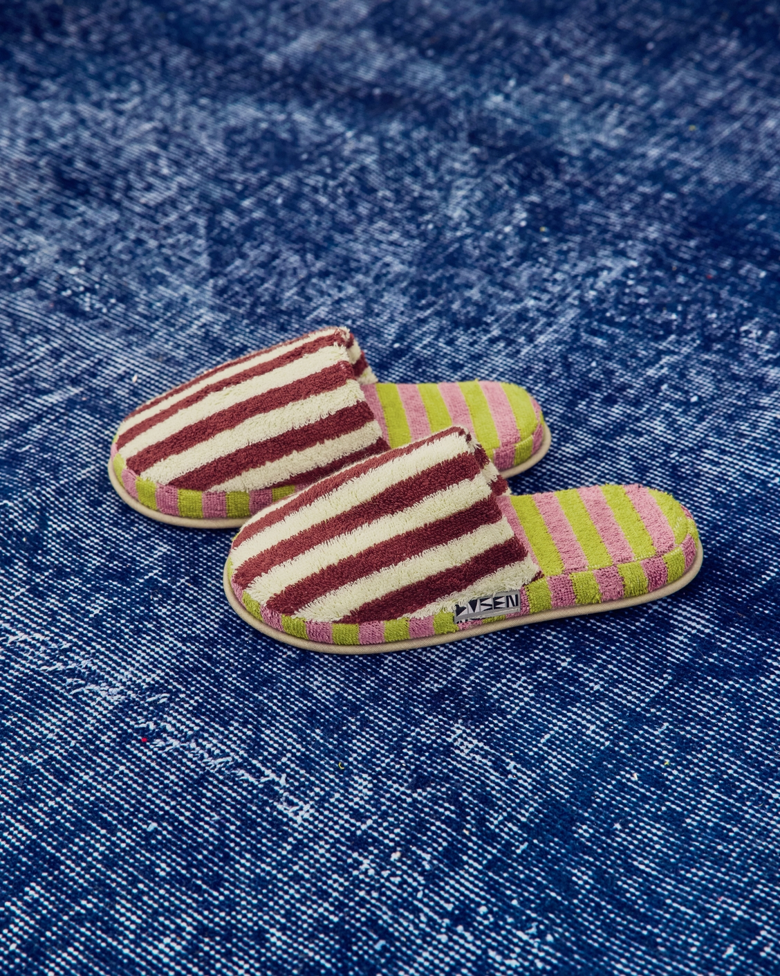 Butterfly Stripe Terrycloth Slippers